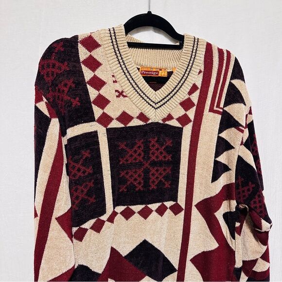 Royal Prestige V Neck Pattern Pullover Sweater Red Tan Size L All Over Style - Picture 2 of 7